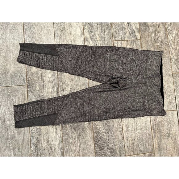 Victoria Secret PINK Small Ultimate Leggings Cropped Crop Gray Yoga Pants Active - Picture 6 of 7